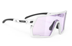 משקפי שמש של רודי פרוג'קט דגם קליון KELION של רודי פרוג'קט מק"ט SP857569 מסגרת לבנה עם עדשות מתכהות בגוון סגול